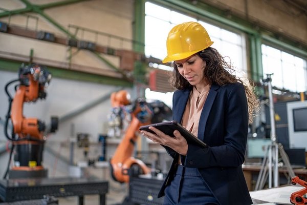What Are the Challenges and Solutions for Supply Chain Automation in UK SMEs?